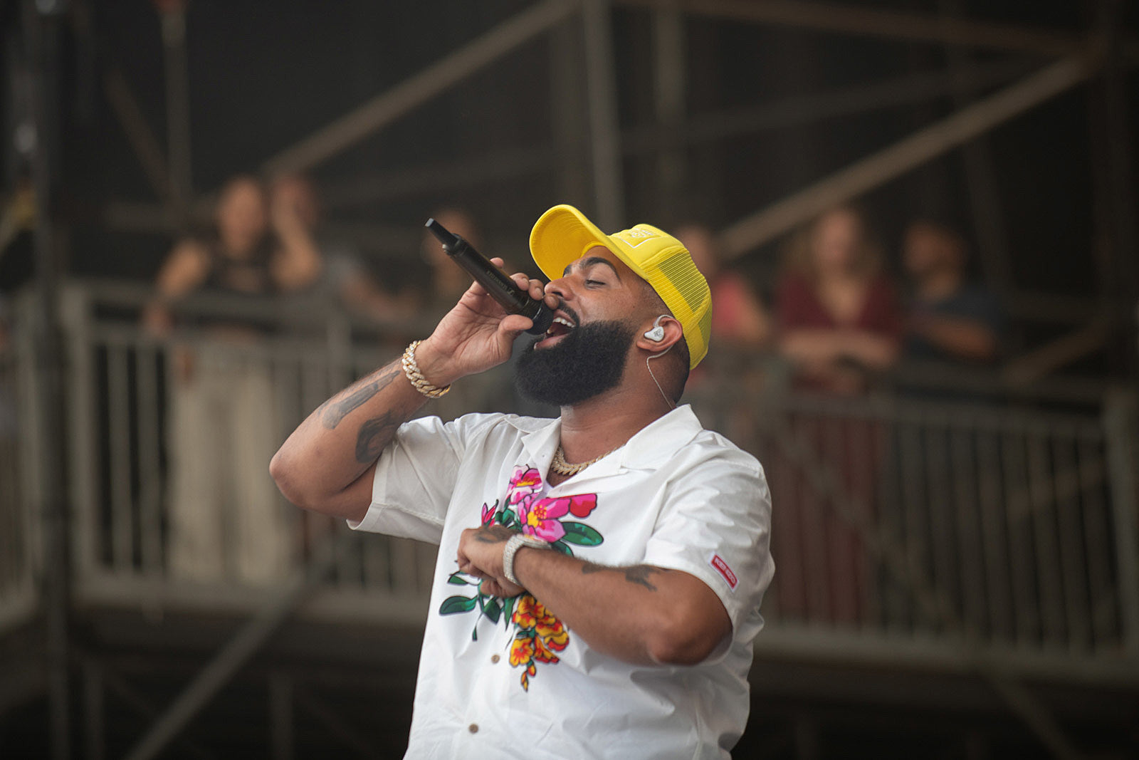 Eladio Carrión announces fall North American tour (The Theater at MSG included)