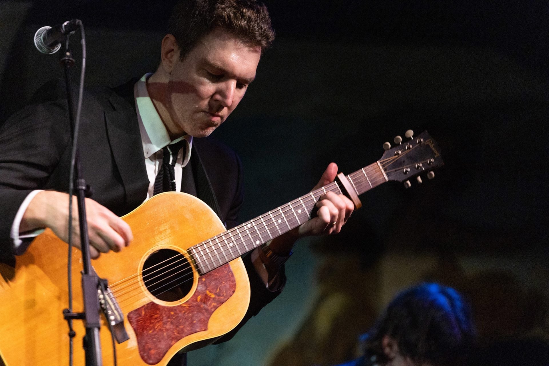 Hamilton Leithauser quizzes Kevin Morby on ’90s pop punk for Track Star, shares theme song for Jon Hamm show ‘Your Friends & Neighbors’