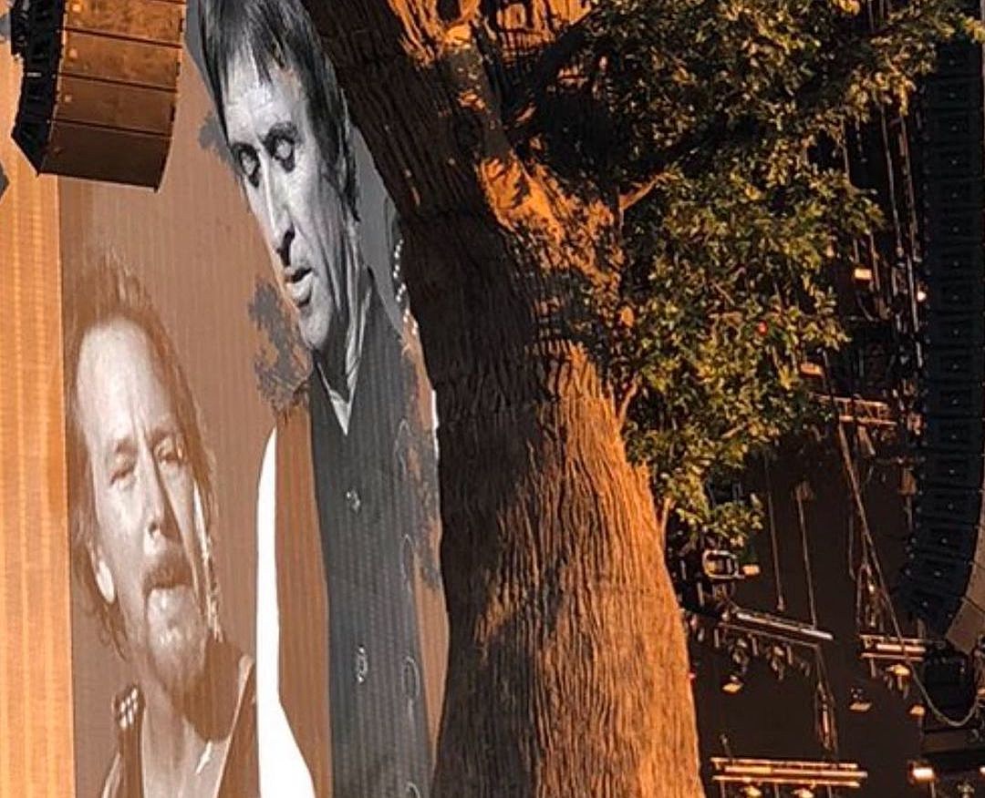 Watch Pearl Jam & Johnny Marr cover The Who’s “Baba O’Riley” in London’s Hyde Park