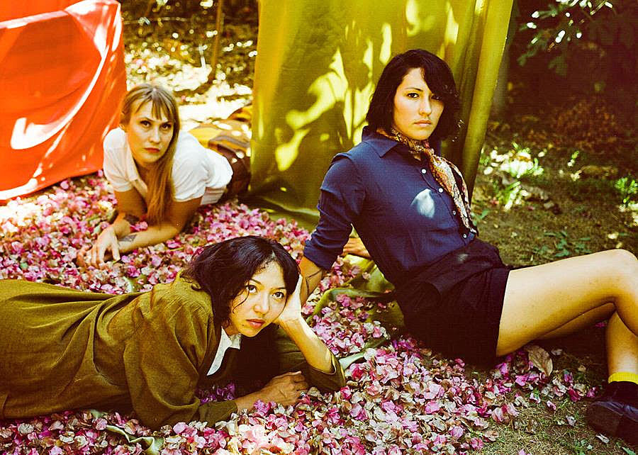 La Luz expand tour, announce 2022 East Coast dates