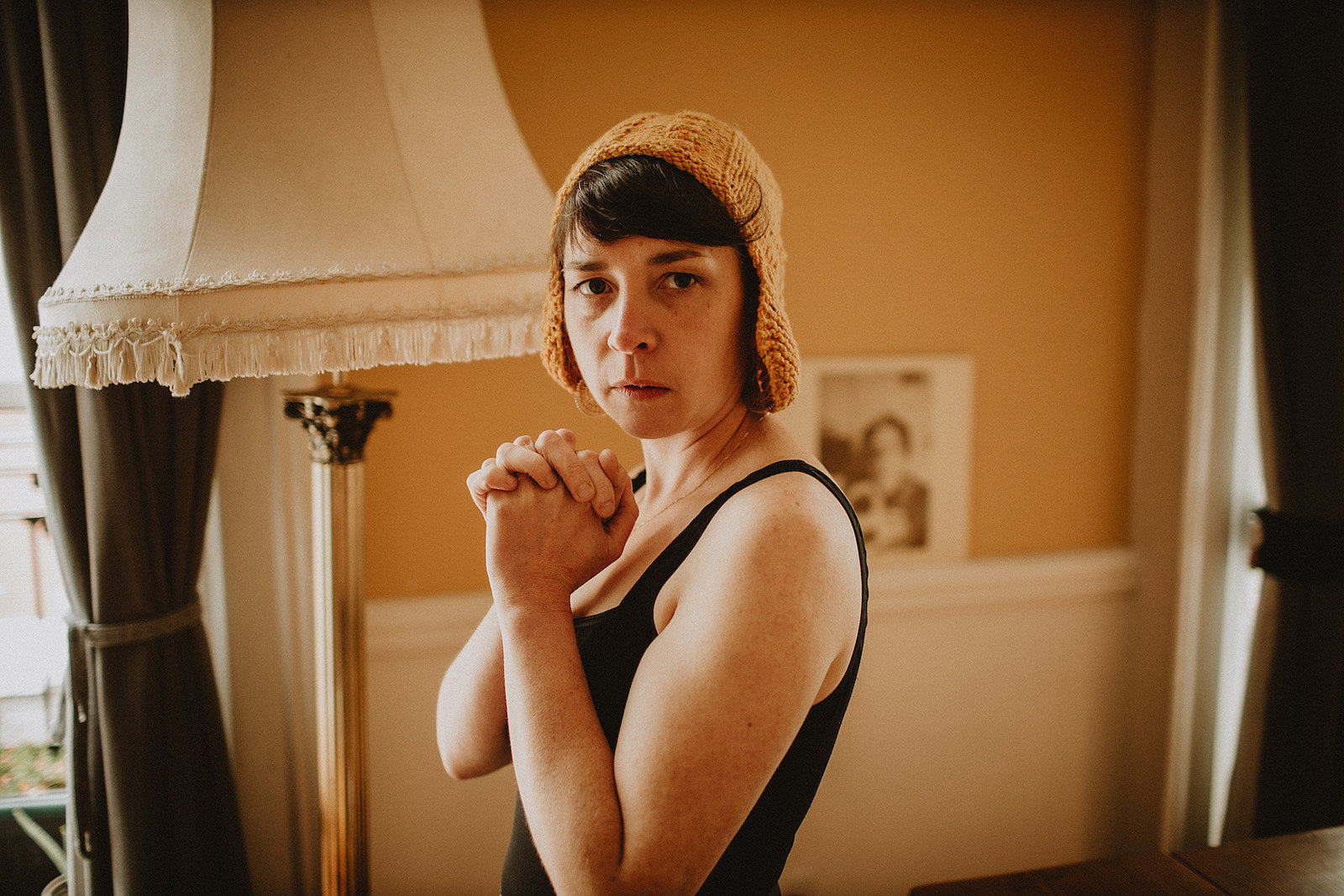 Lisa O’Neill signs to Rough Trade Records, announces new LP (hear “Old Note”)