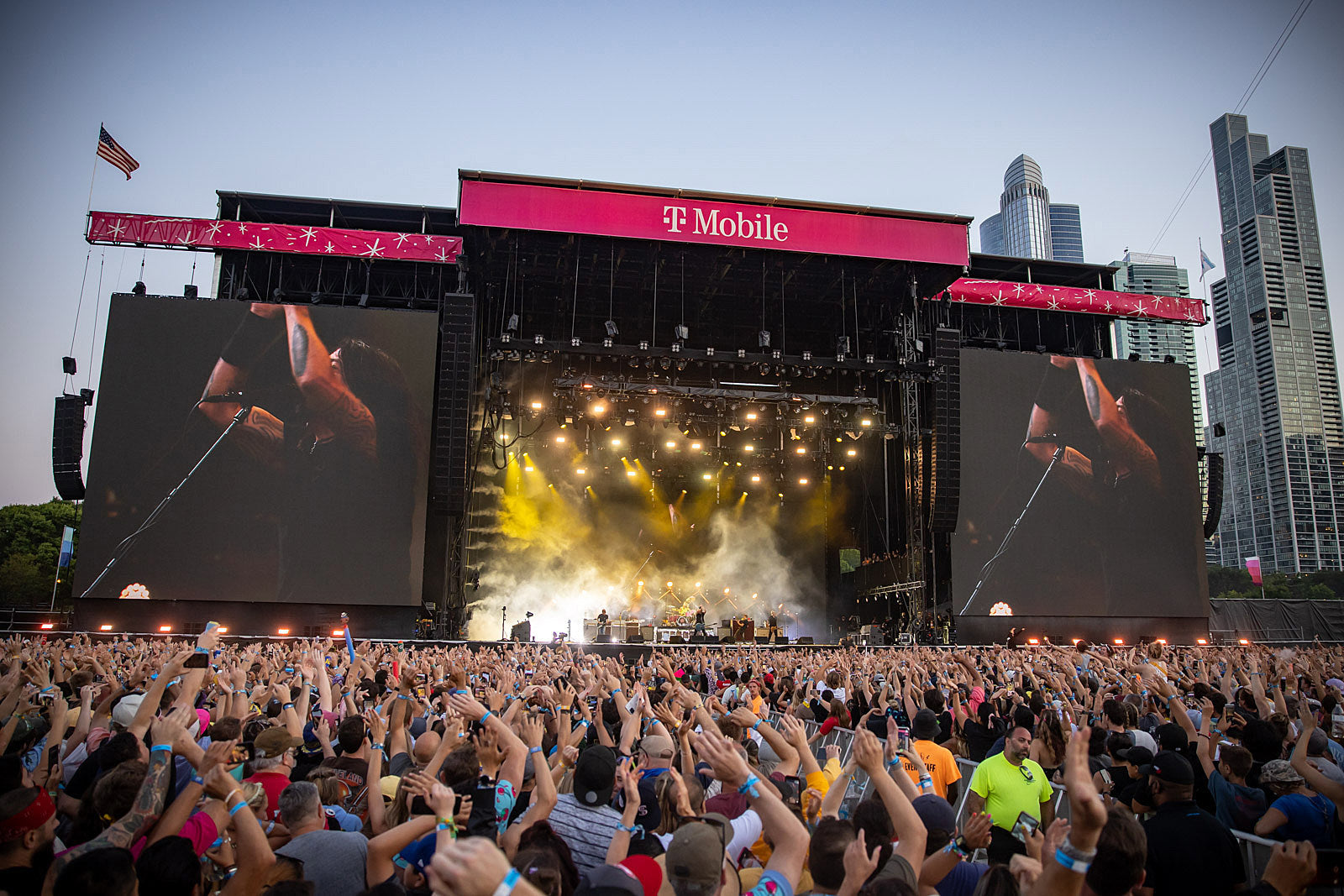 Lollapalooza 2021 Sunday pics & video (Foo Fighters, Modest Mouse, JPEGMAFIA, more)
