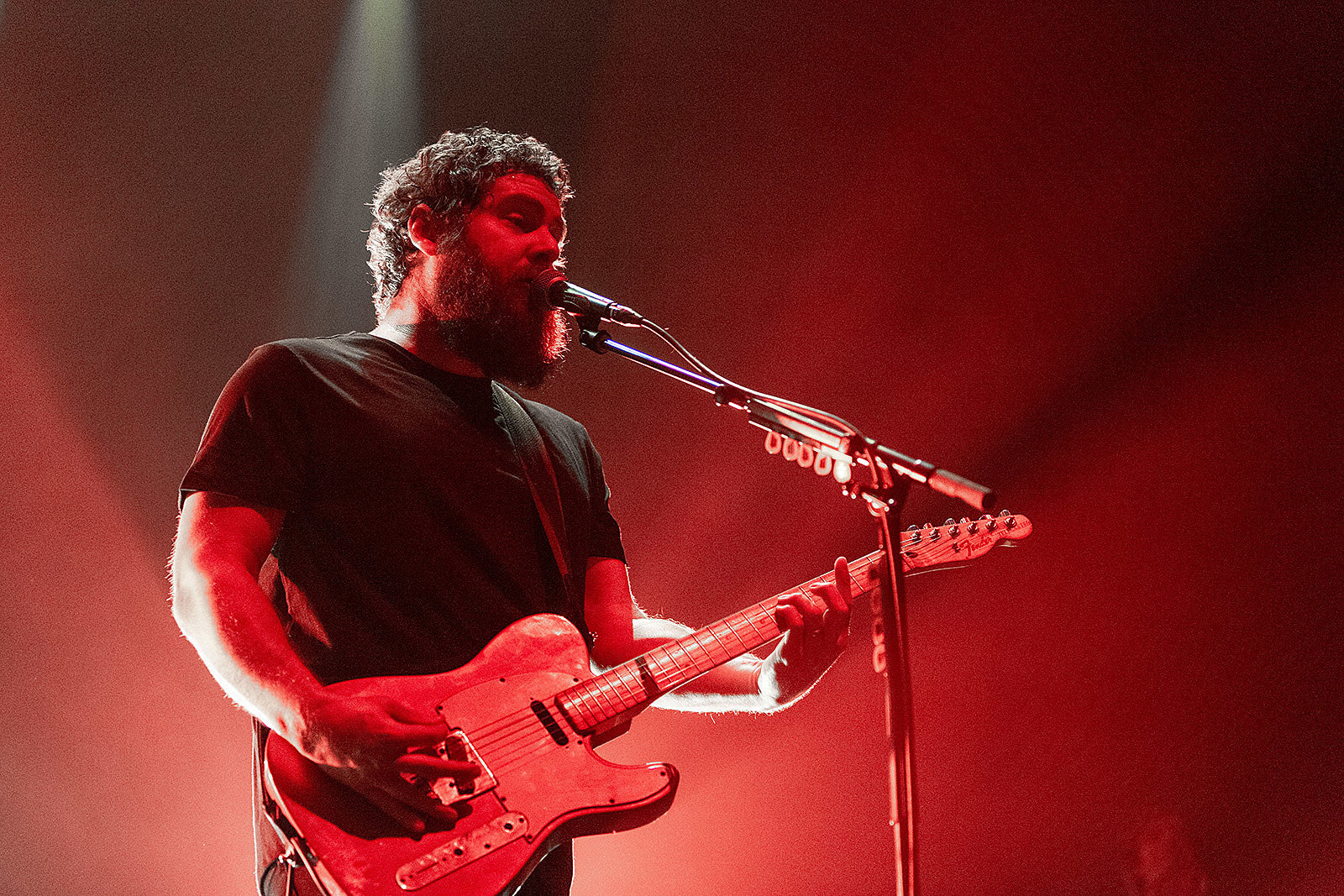 Manchester Orchestra add Northeast dates to tour with Foxing; Christmas album out on red vinyl