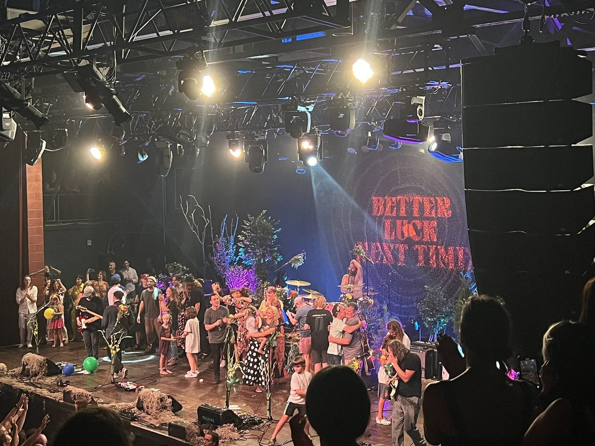 mewithoutYou played their final show (setlist, surprise guests, videos & more)