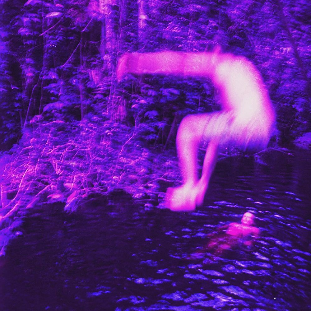 Microwave return with new single “Circling The Drain”