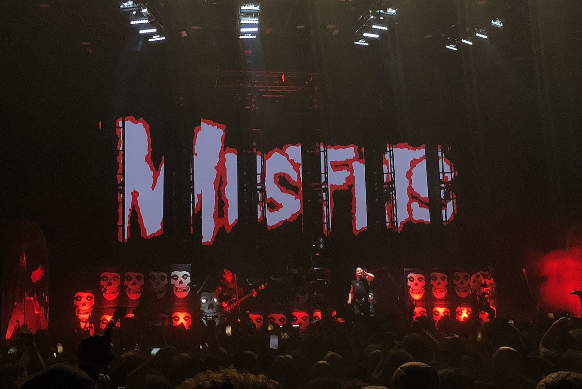 Misfits played ‘Walk Among Us’ and more classics at Riot Fest 2022 (review, videos)