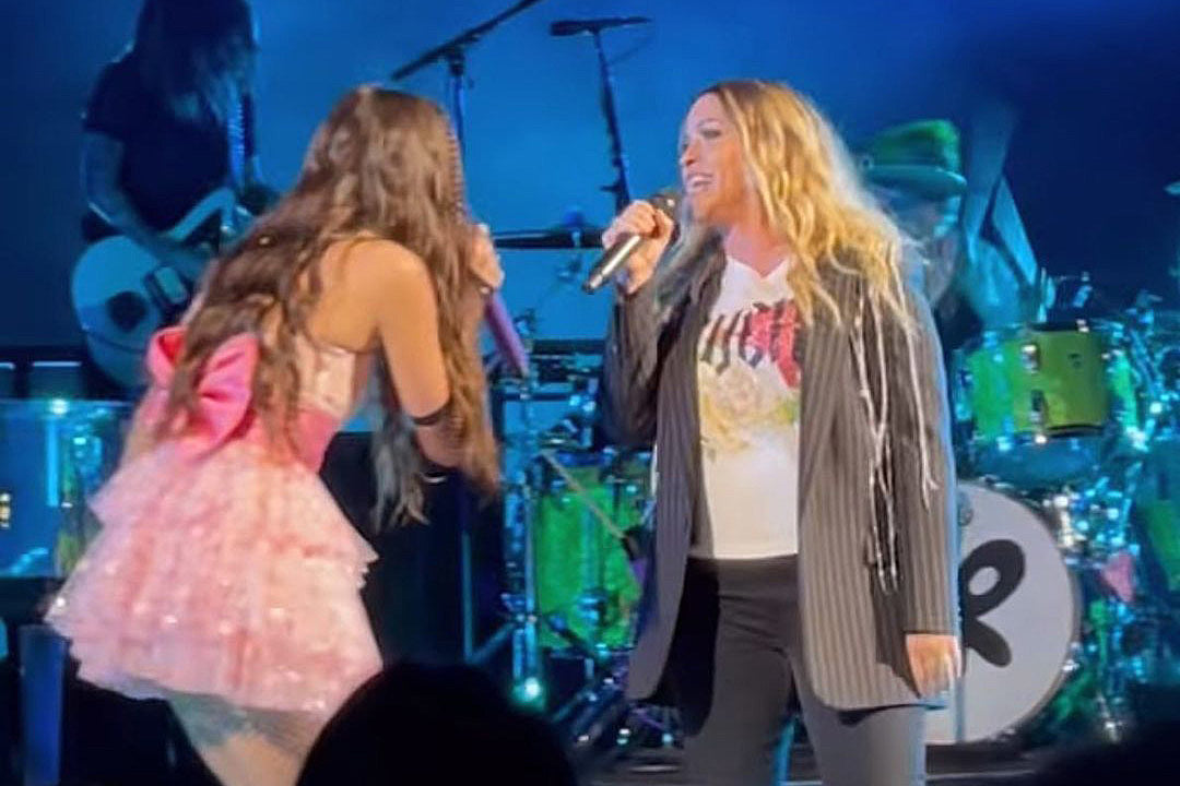 Olivia Rodrigo brought out Alanis Morissette for “You Oughta Know,” spoke in support of gun control in LA