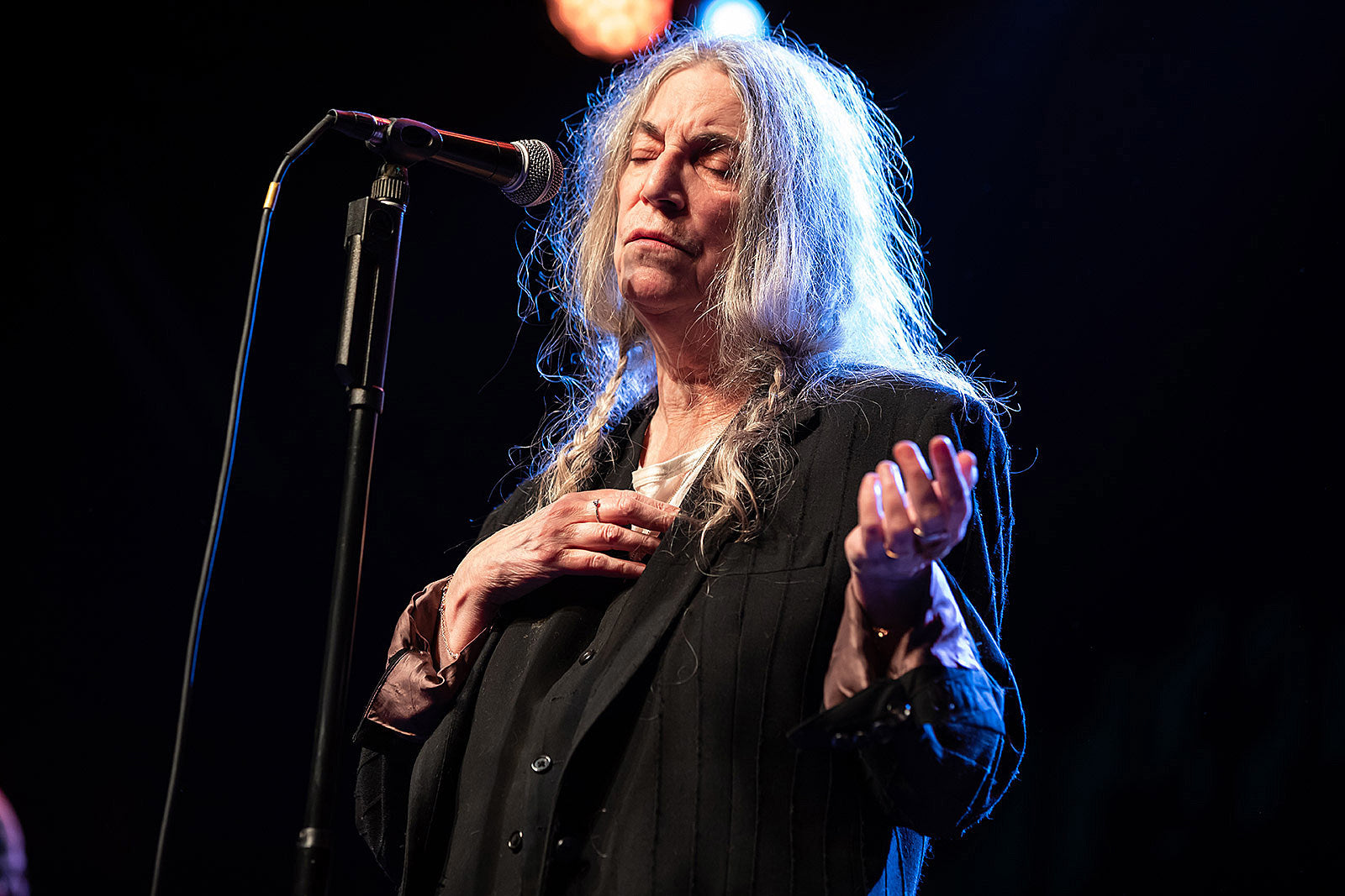 Patti Smith paid tribute to Vivienne Westwood at Brooklyn Steel (videos, setlists, night 1 pics)