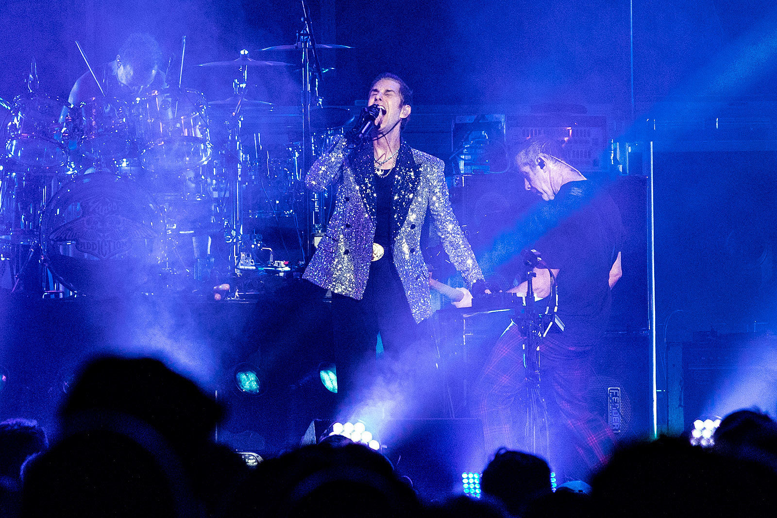 Jane’s Addiction drop off shows with Smashing Pumpkins after Perry Farrell suffers injury