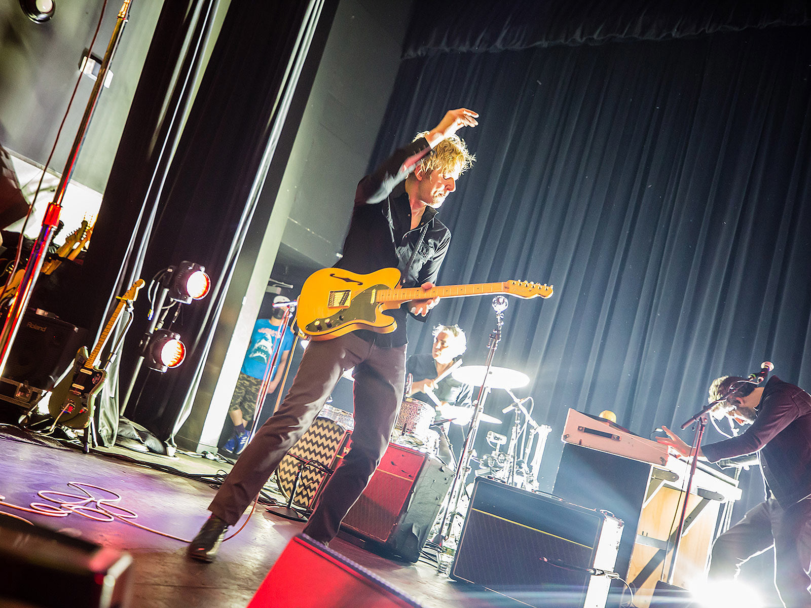 Spoon & Nicole Atkins played White Eagle Hall (pics), have upcoming livestream shows