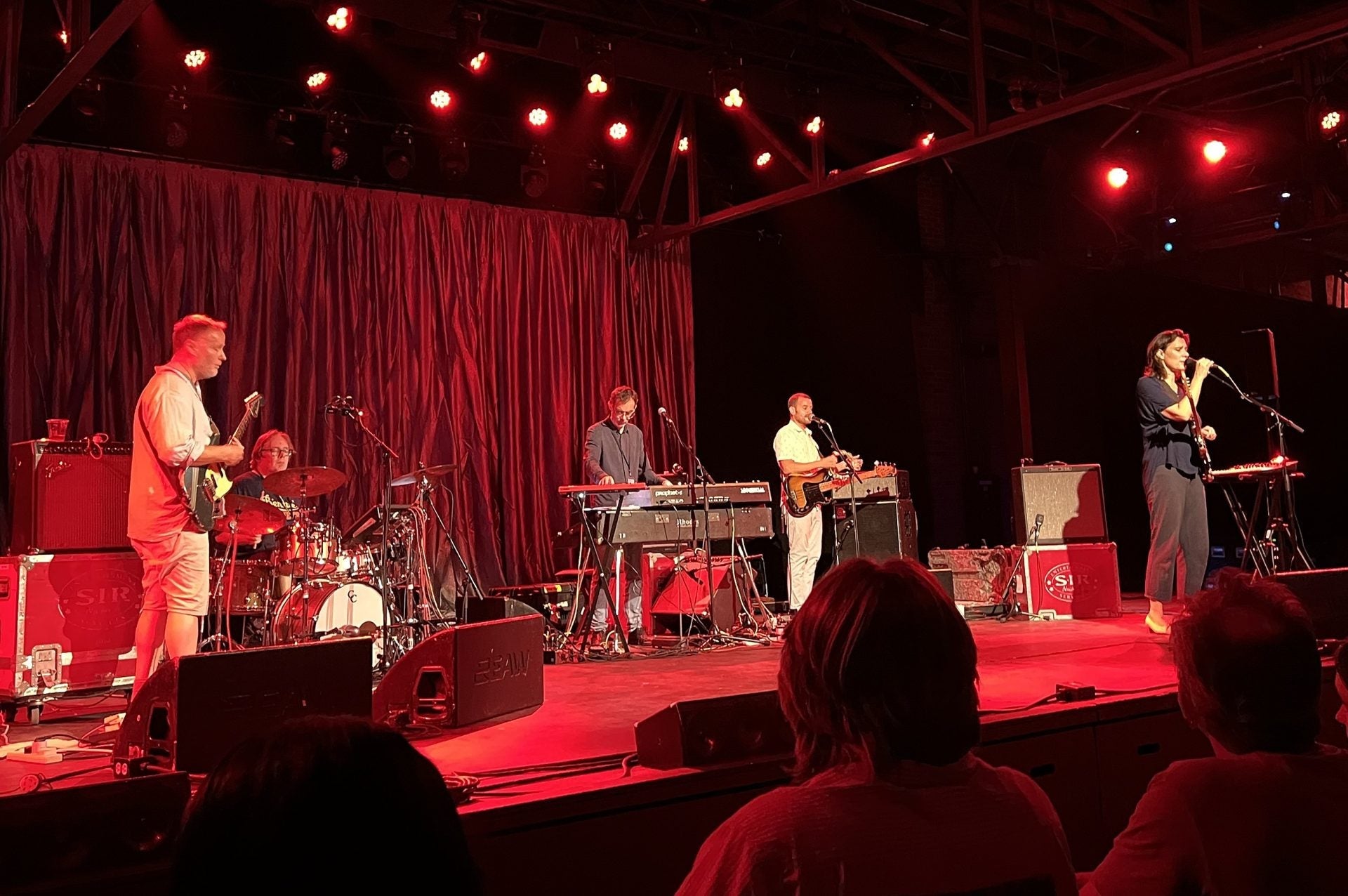 Stereolab dusted off rarities, played songs for first time ever at tour kickoff in Nashville (setlist, review)