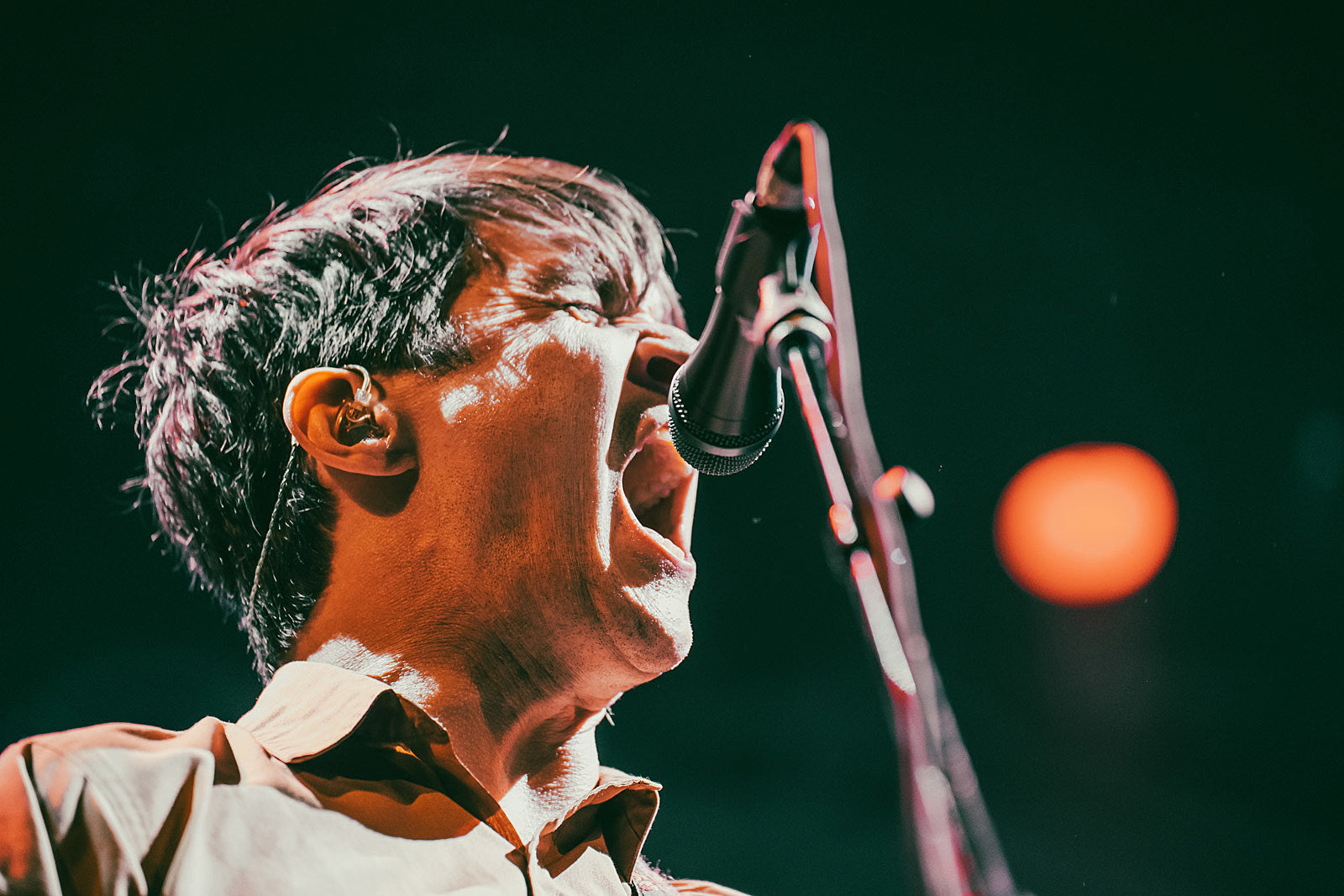 Tim Kasher talks devouring new music, Omaha scene, emo, new Cursive album & more on BV podcast