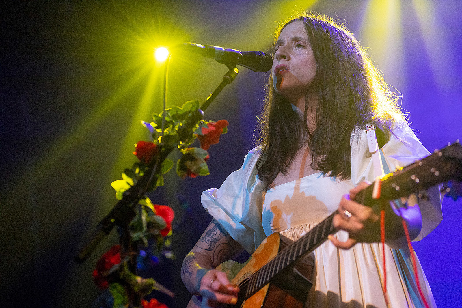 Waxahatchee announces 2022 tour w/ Madi Diaz, who shares MUNA remix of “Crying in Public”