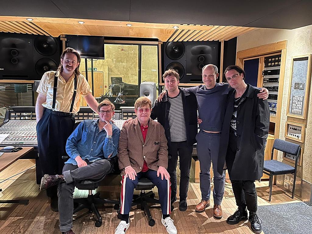 Yard Act collaborate with Elton John on new version of “100% Endurance” (listen)