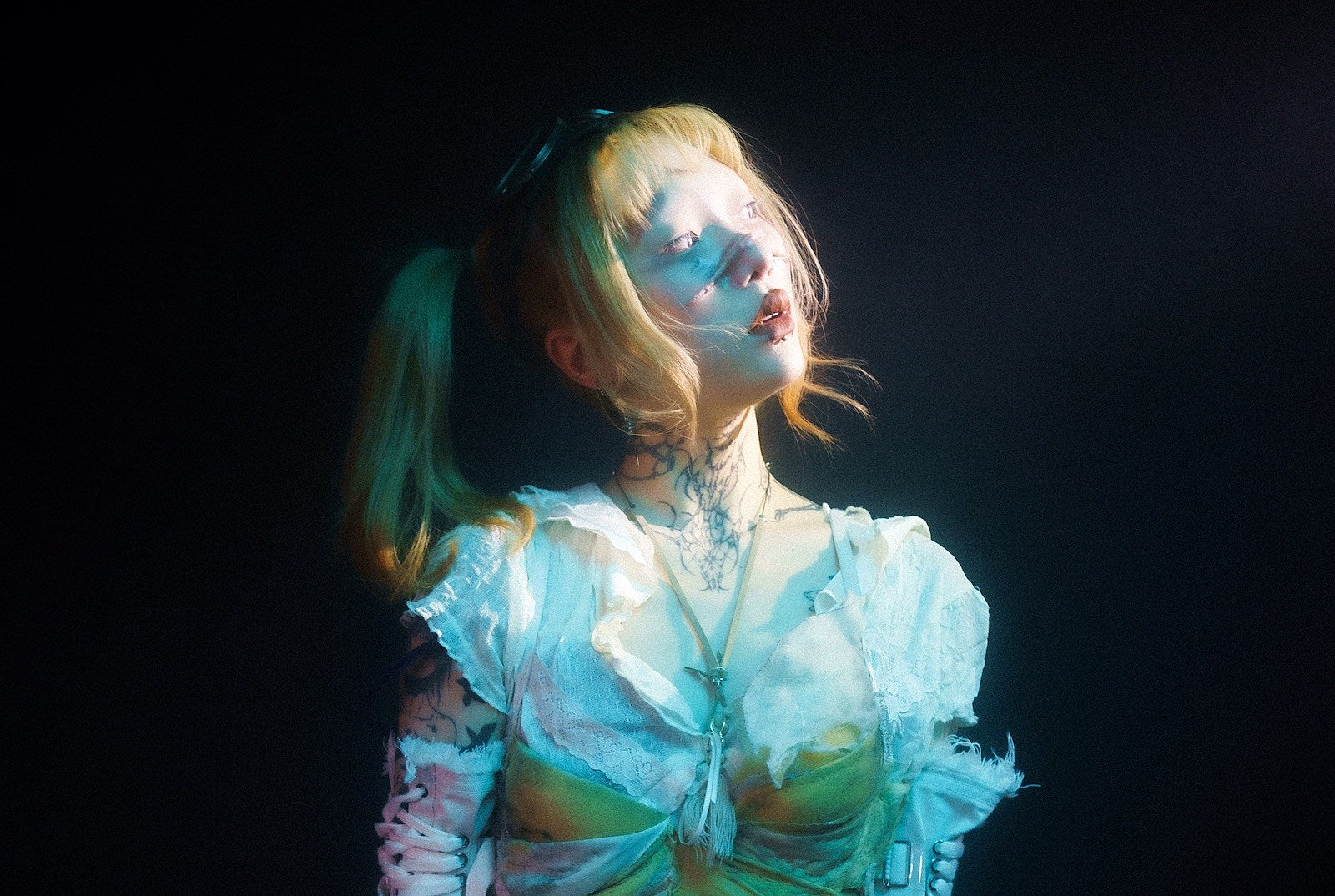 yeule shares new single “sulky baby,” announces fall tour