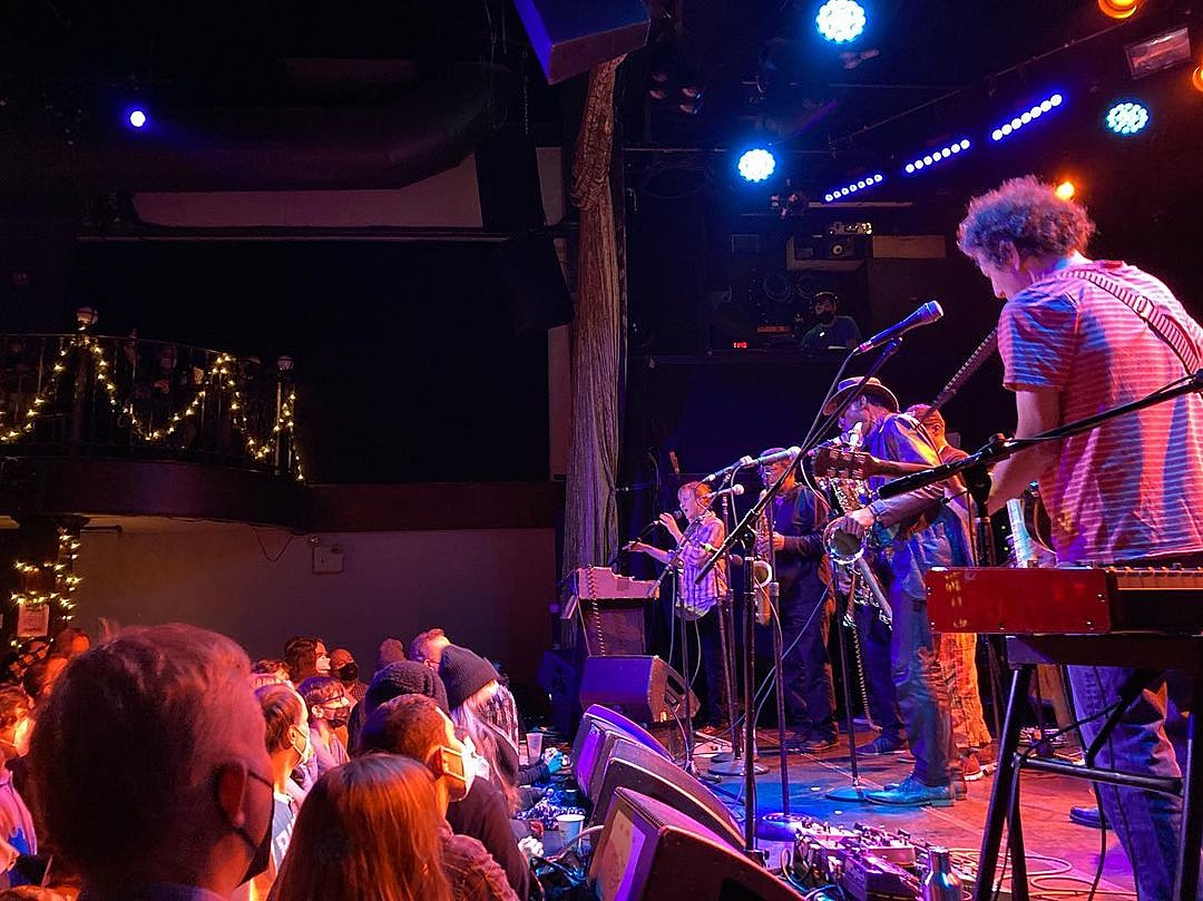 Yo La Tengo Hanukkah Night 2: Sun Ra Arkestra, Todd Barry, more (pics, setlist)