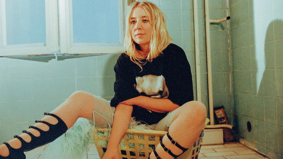 Austra recommends 5 artists to listen to