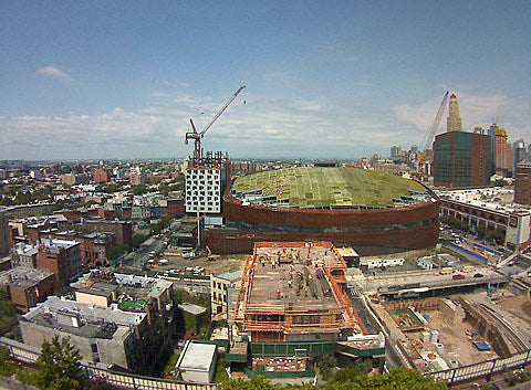 Barclays Center hosted Bette and Barry, finally getting its green roof; Islanders and condos coming soon too