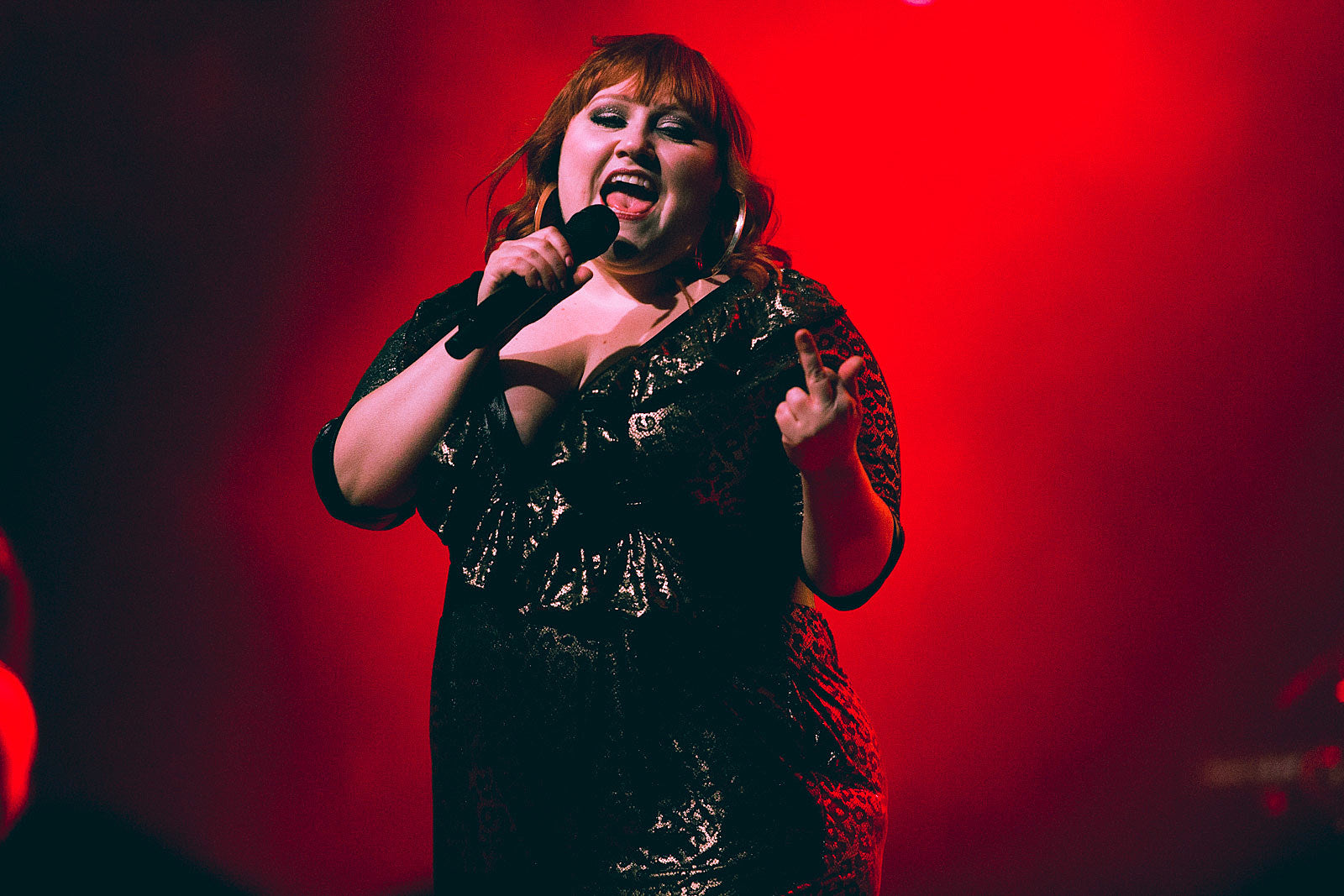 Beth Ditto & SSION @ Brooklyn Steel (pics, videos)
