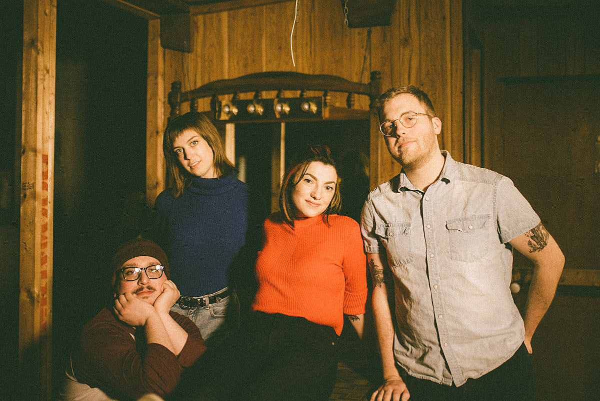 Cleveland indie-punks Biitchseat prep new EP (stream “Anti-Depressed”)
