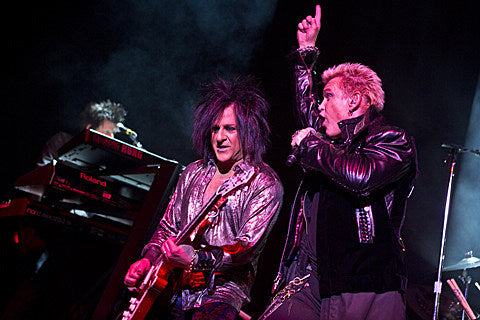 Billy Idol expands tour, including Pier 97 in NYC (dates)