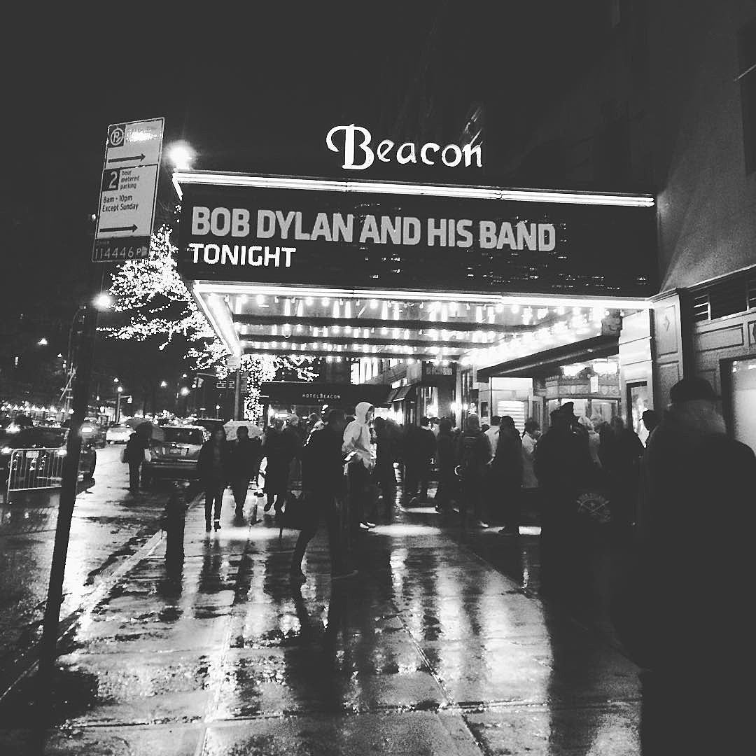 Bob Dylan playing UK with Neil Young, continued NYC run (night 3 setlist)