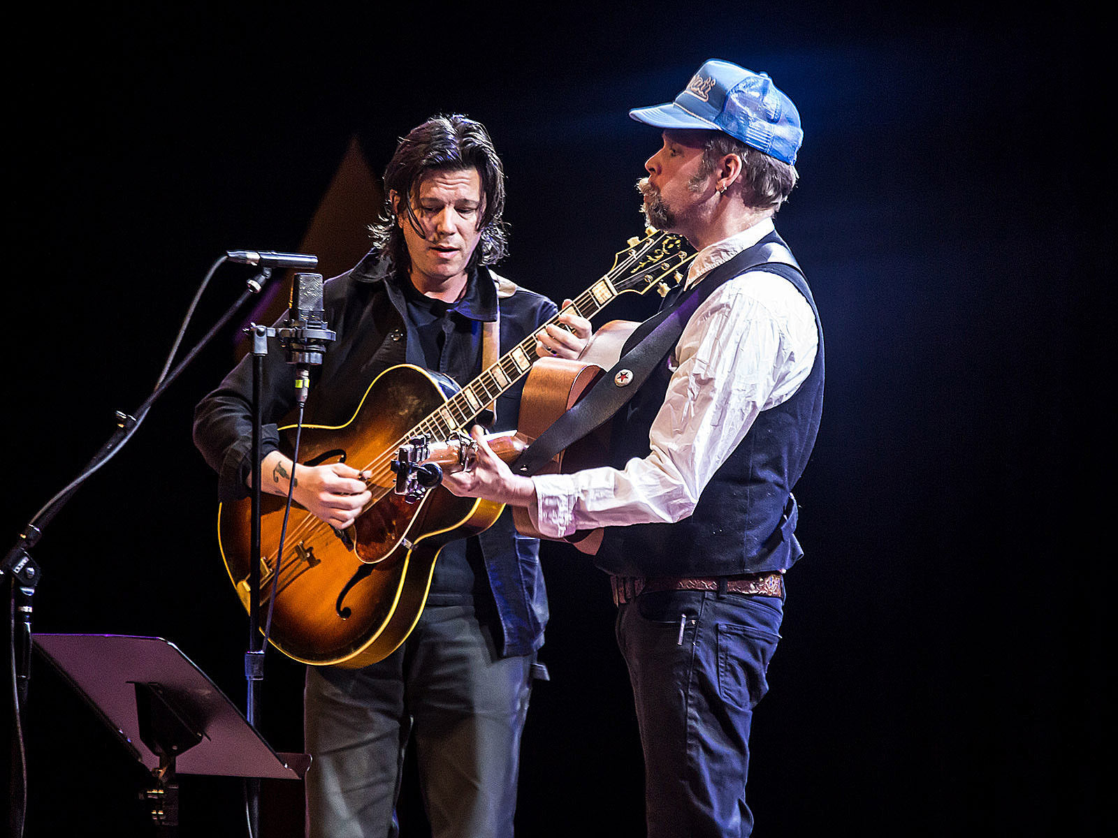 Bill Callahan & Bonnie ‘Prince’ Billy cover Air Supply’s “Lost In Love” w/ Emmett Kelly