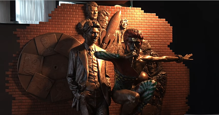 ‘Lazarus’ film w/ live score tix on sale; Bowie statue being unveiled in UK town