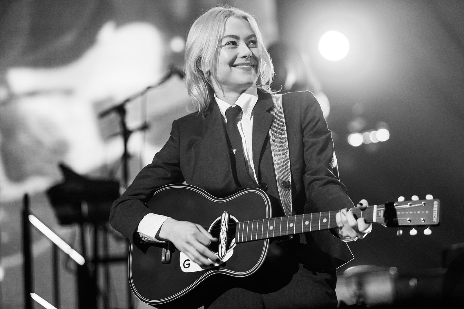 Phoebe Bridgers debuted new music at surprise shows (setlists)