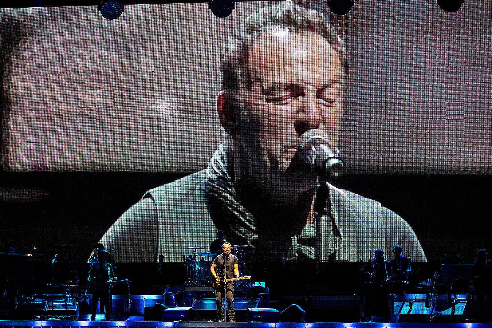 Bruce Springsteen says a new album is coming “soon”