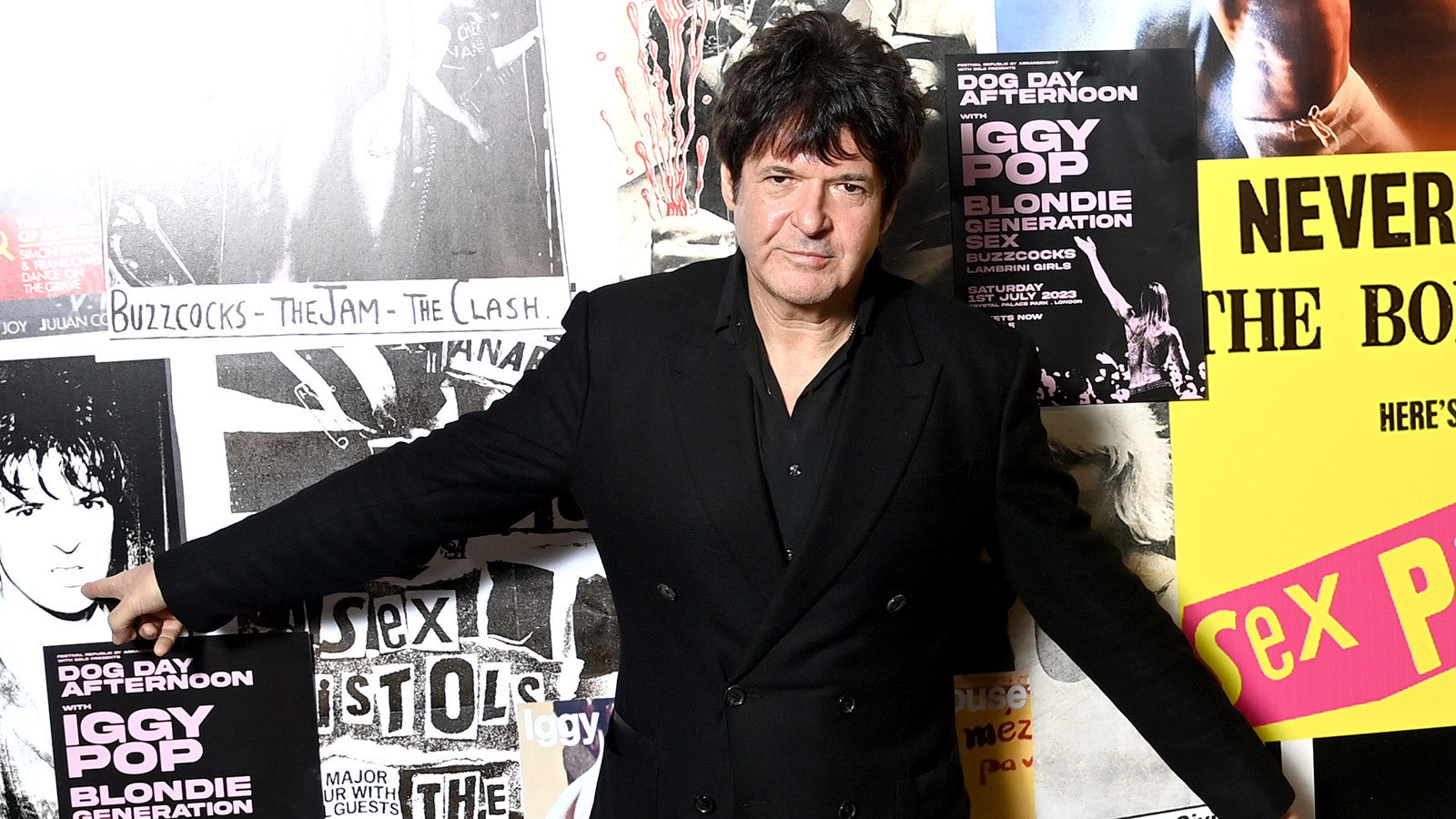 Clem Burke, “the heartbeat of Blondie,” has died