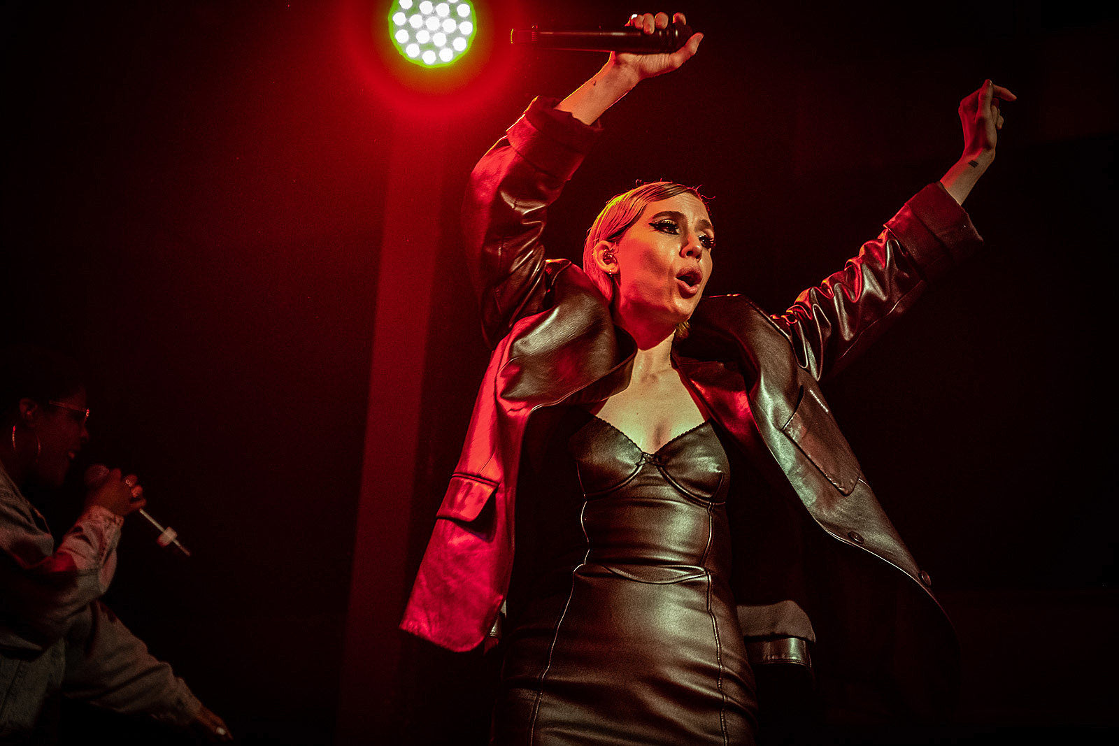 Mark Ronson & Lykke Li played Elsewhere & ‘Colbert’ (pics, video)