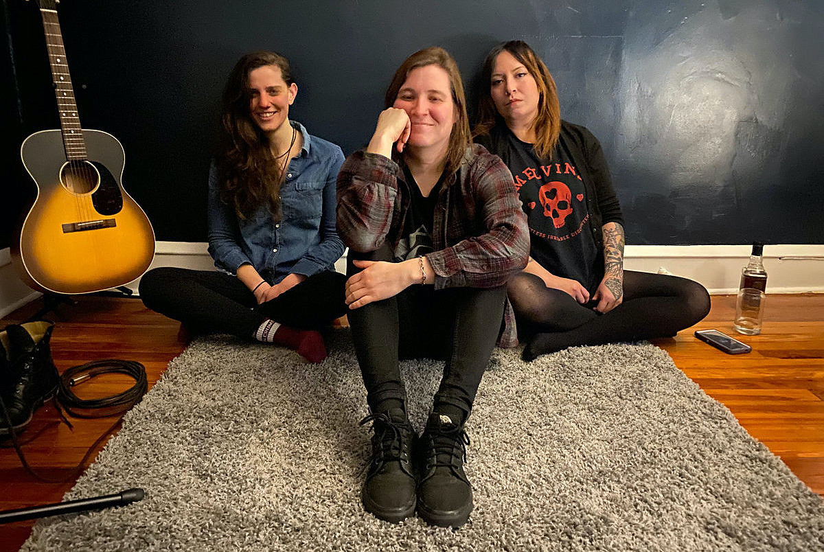 Darling is a new band ft. Windhand’s Dorthia Cotrell, Baroness’ Gina Gleason, & Leanne Martz (listen)