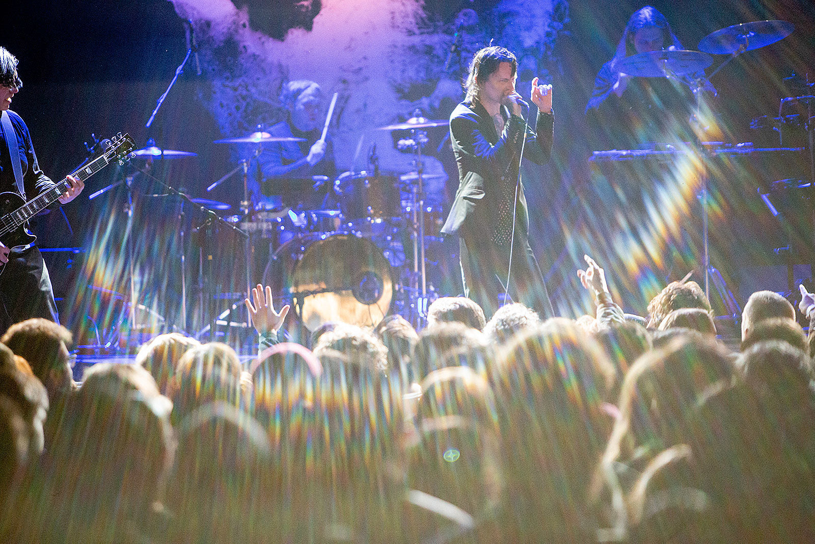 CA Governor says concerts “unlikely” to return before a coronavirus vaccine is available