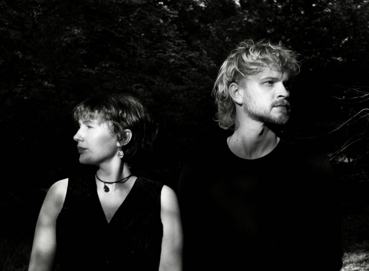 deary share shimmering, danceable new single “The Moth”