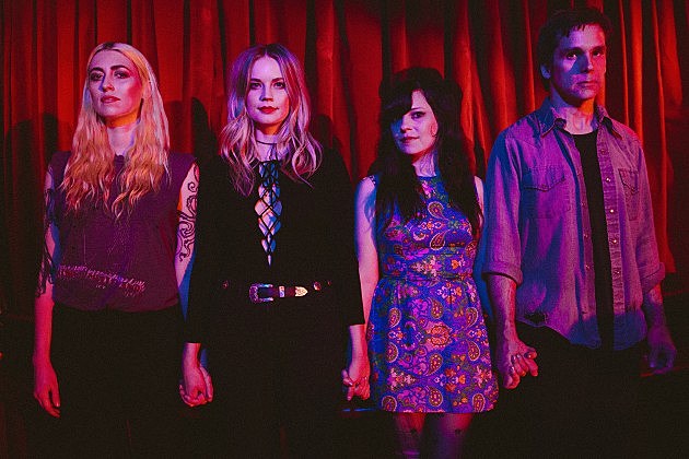 Death Valley Girls releasing ‘Glow In The Dark’ (stream the title track)
