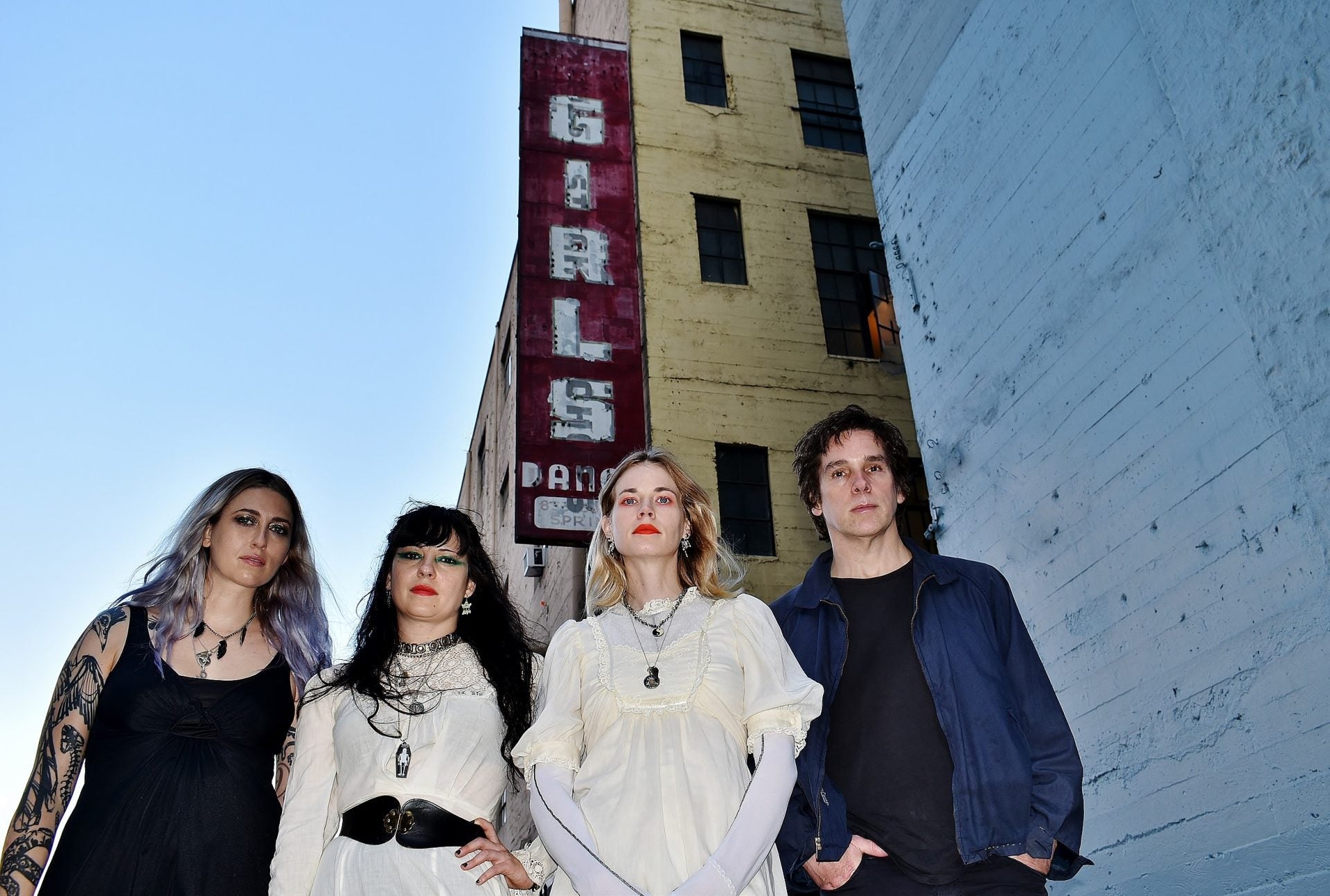 Death Valley Girls prep new single (watch the video), touring w/ The Distillers
