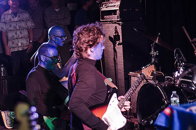 Deer Tick & The Felice Brothers played a benefit at Rockville Centre (pics) & New Haven on Halloween (setlist)