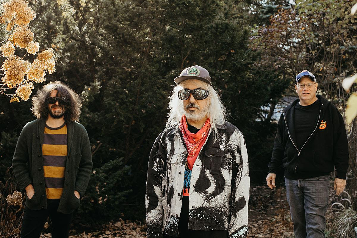 Dinosaur Jr. share “Garden” from new album (watch the video)