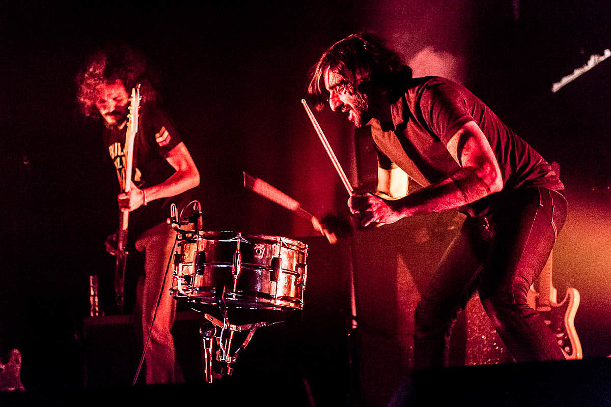 Explosions in the Sky played T5 with Julianna Barwick after Basilica (pics, setlist)