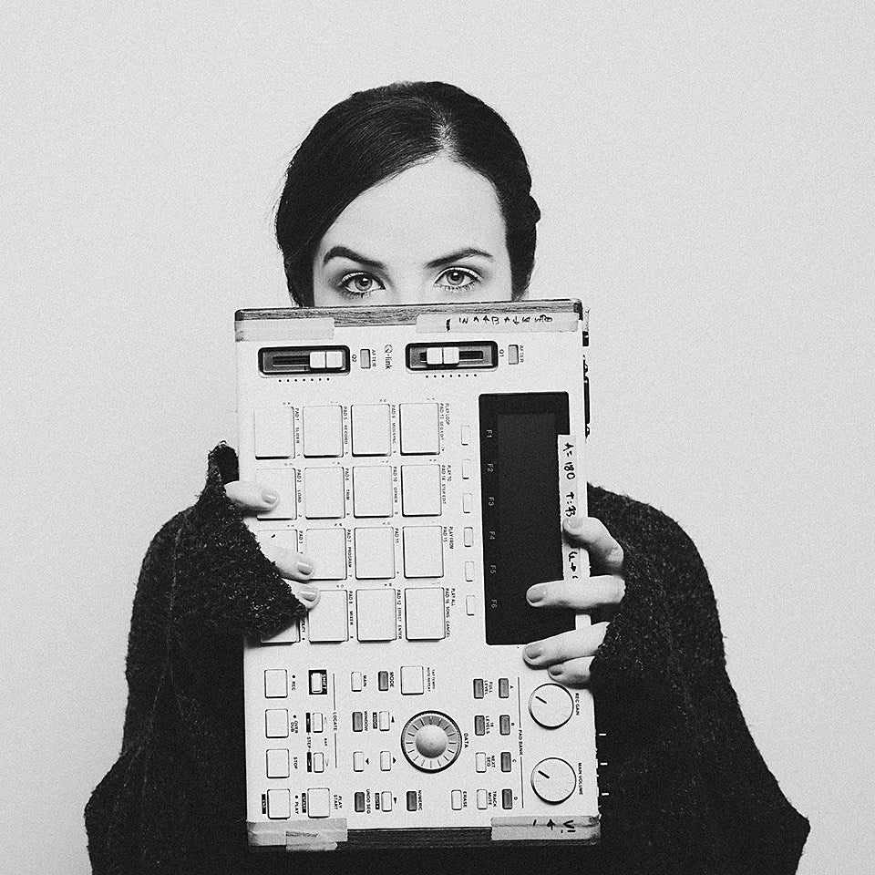 Ela Minus replaces Lafawndah on Austra tour, releasing ‘Adapt.’ EP