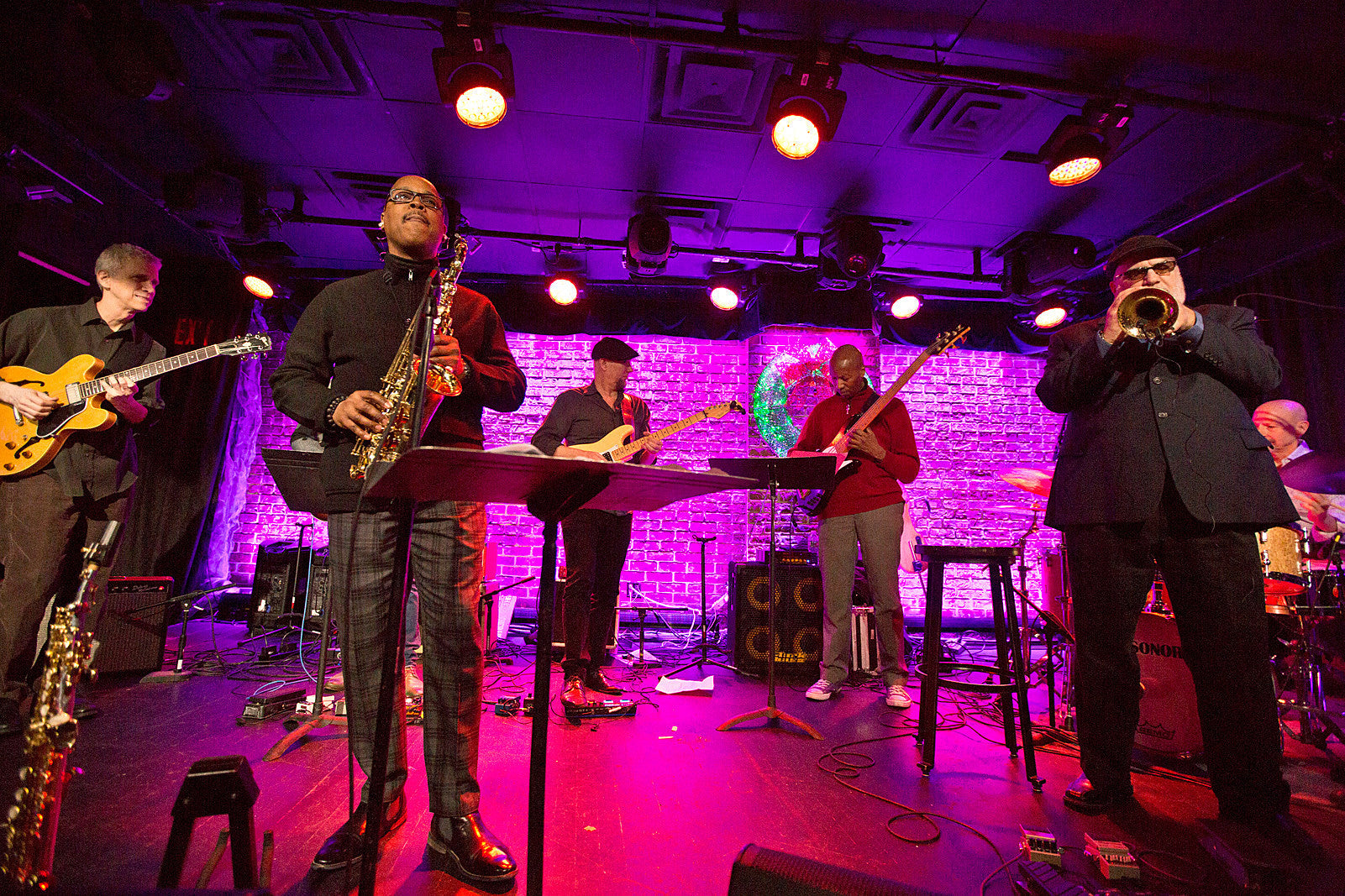 Electric Miles played the music of Miles Davis at Iridium (pics, review)