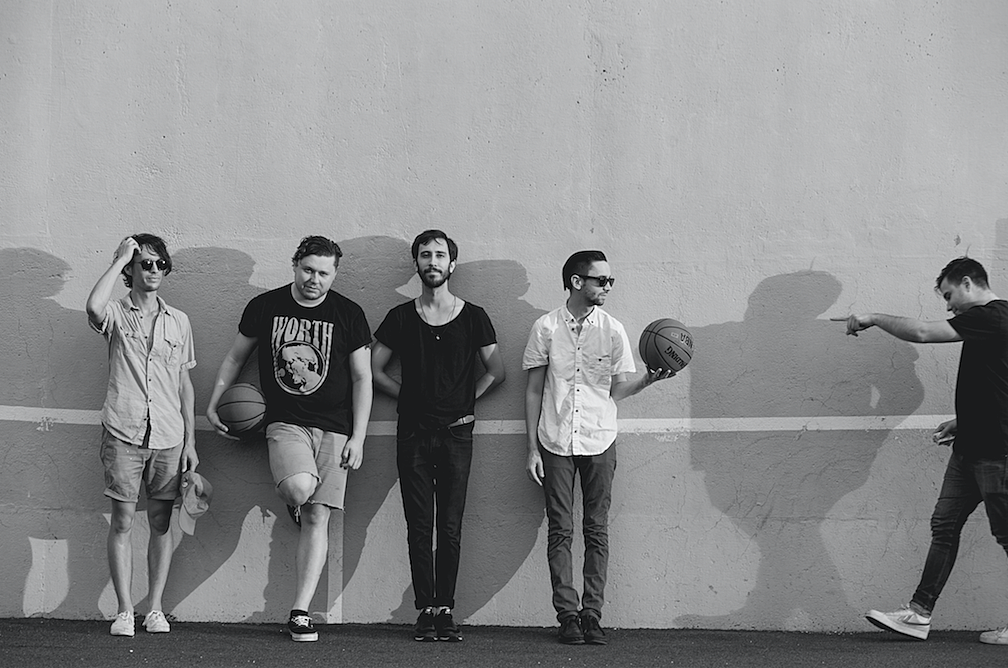 Deleware dreampop band Fiance released debut LP and new single (watch the video)