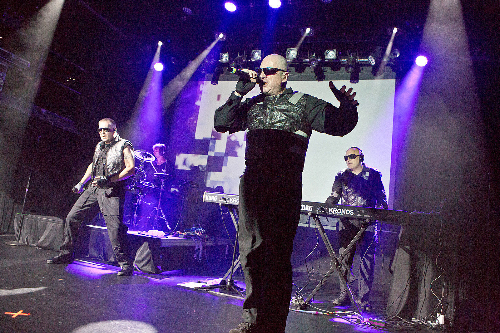 pics: Front 242 & Severed Heads @ Irving Plaza