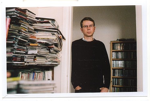 Guy Blackman of Chapter Music releases “Camming 4 Each Other” single featuring Crayon Fields’ Geoffrey O’Connor (listen)