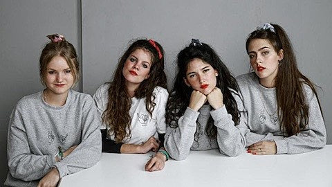 Spanish band Hinds talk debut LP, the Madrid scene, opening for The Libertines, and more (in a BV interview)