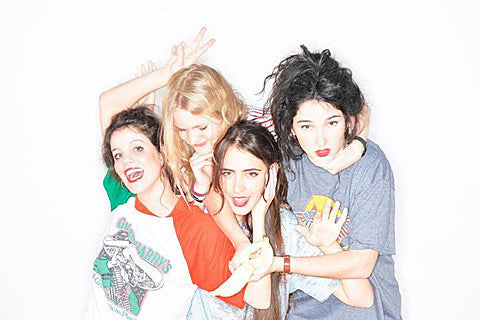 Spanish band Hinds (fka Deers) touring around SXSW and Burgerama, including 2 NYC shows (dates, streams)