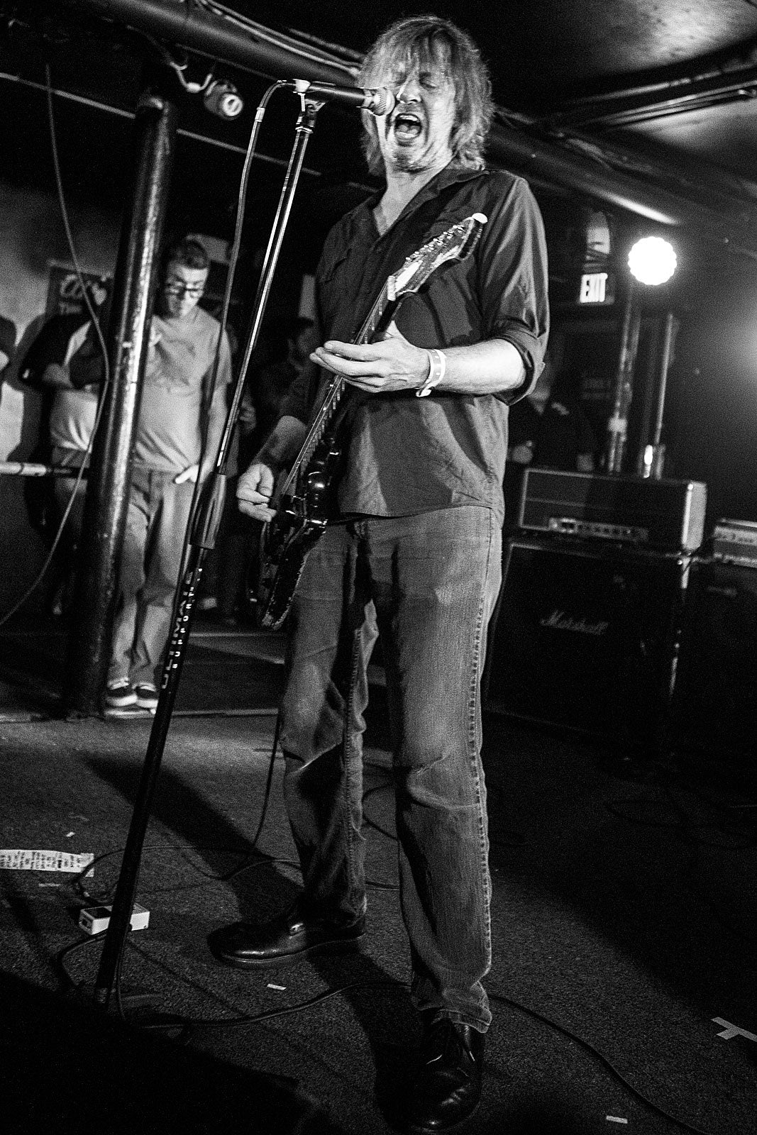 Hot Snakes share new single “I Shall Be Free,” touring