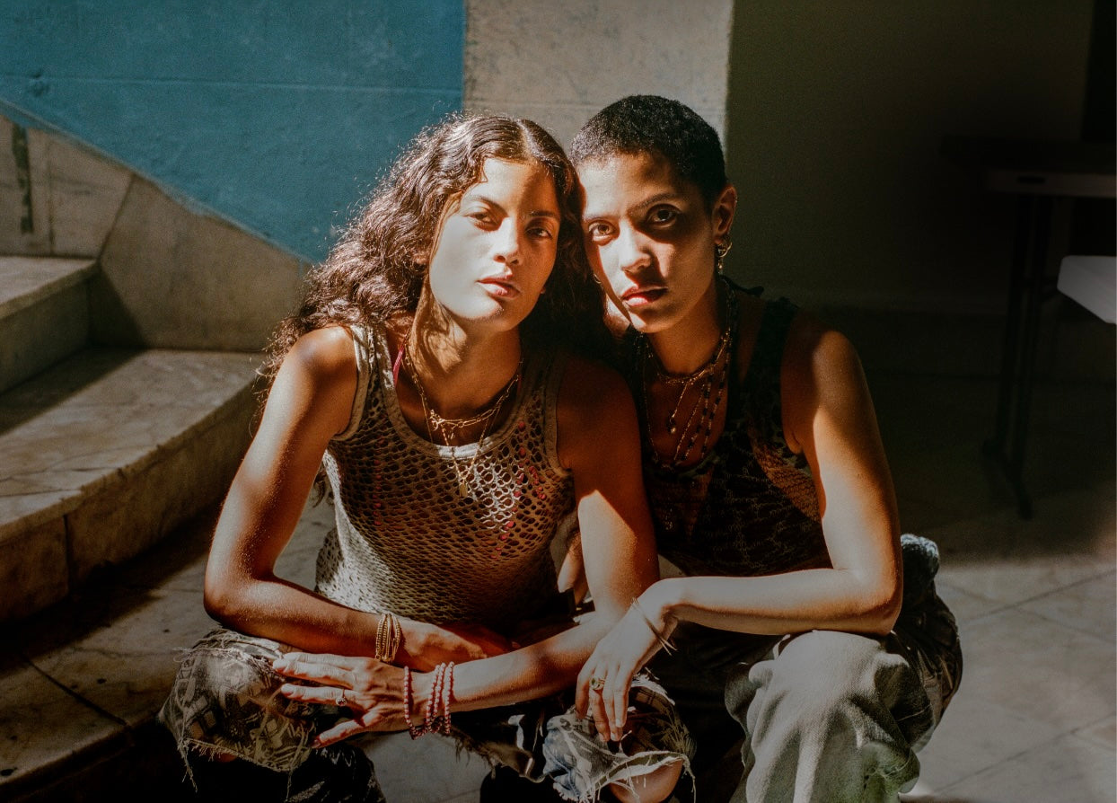 Tour news: Ibeyi, The Garden, Robyn Hitchcock, Maria Bamford, Barr Brothers / SOAK, Phish Riviera Maya, more