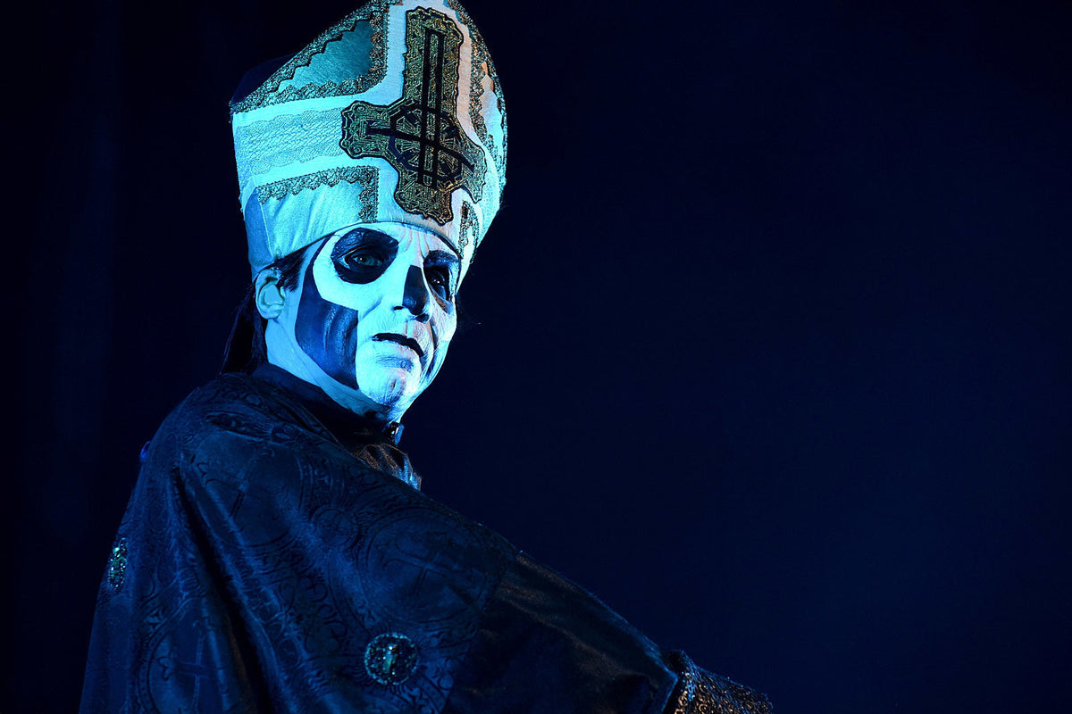 Ghost cut show short after audience member dies